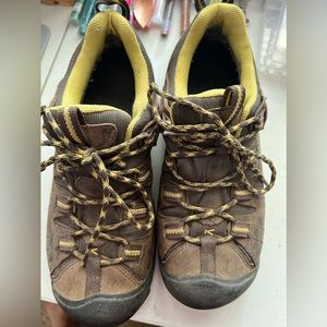 Keen hiking boots